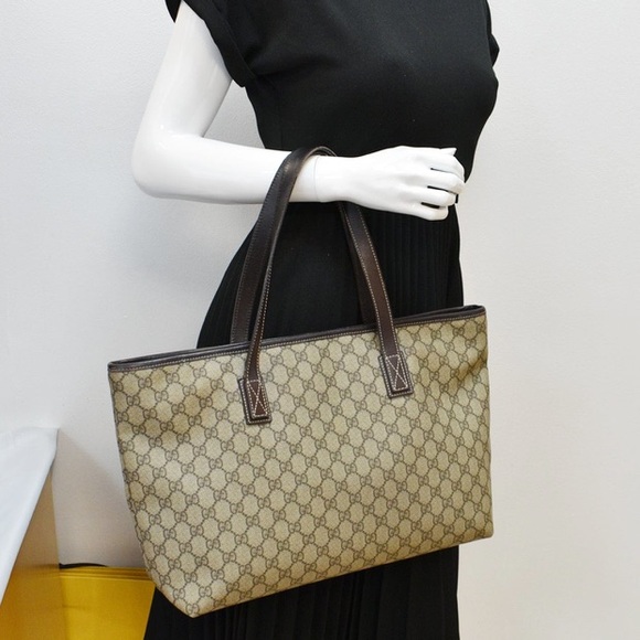 GG Supreme Monogram Gucci Zippered Shopping Tote - Picture 5 of 15